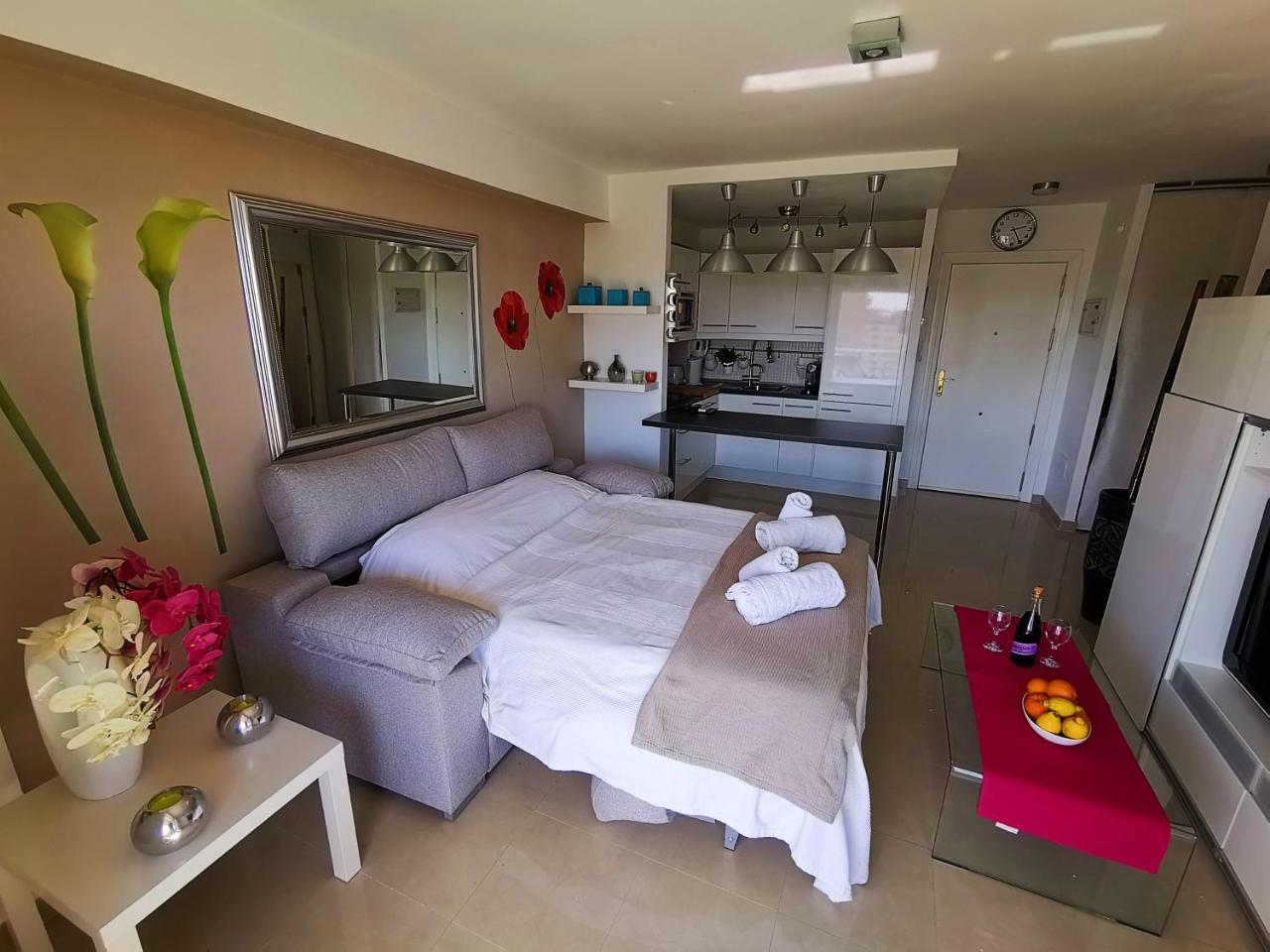 Apartamento Carihuela Τορρεμολίνος Εξωτερικό φωτογραφία